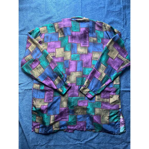 Stunt Collections Silk Geometric Blouse - Picture 2 of 4